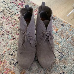 Dolce Vita tan wedges, size 7.5